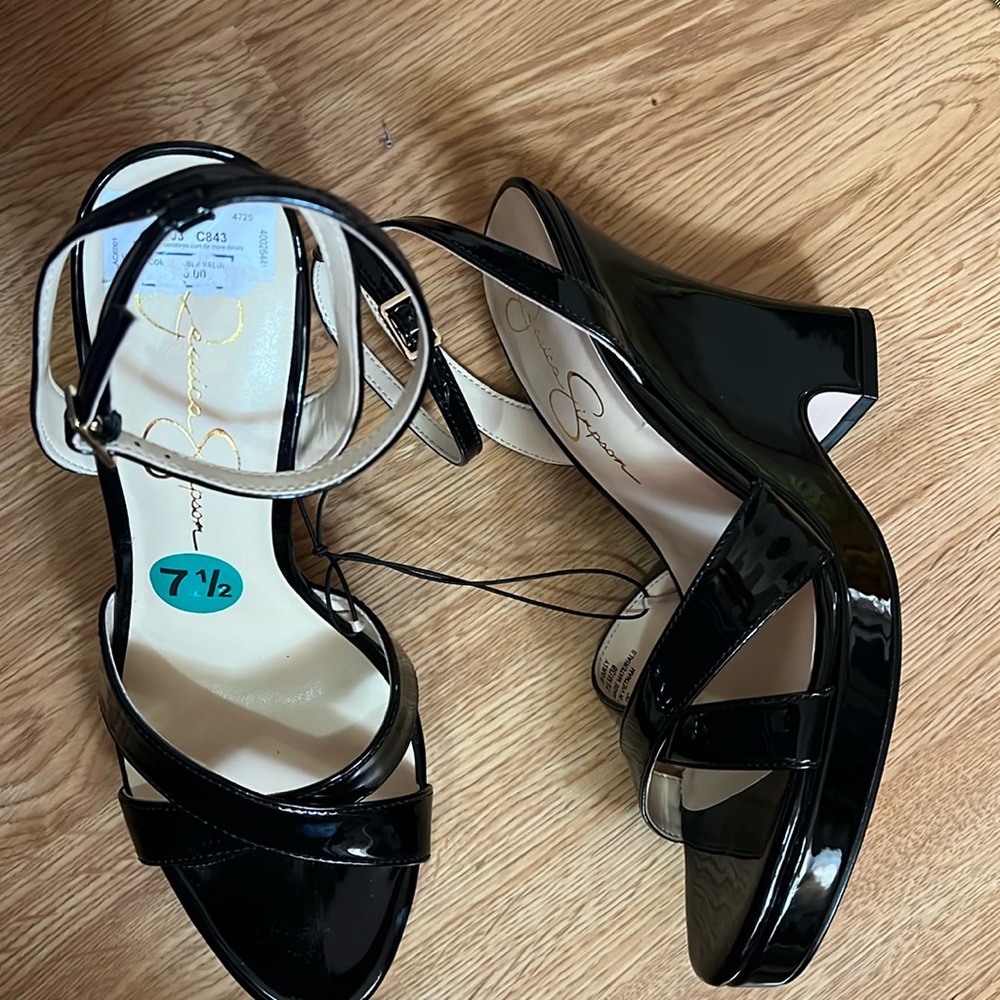 New. Never worn. Jessica Simpson
